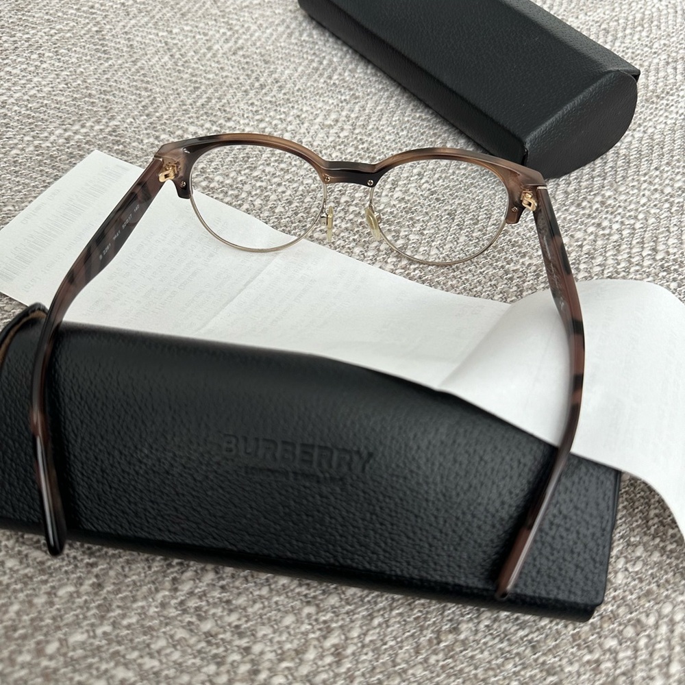 Burberry Frames - image 5
